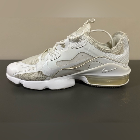 Nike Air Max Infinity 2,Women’s Triple White - CU9453-100 Size 11 - Picture 11 of 14